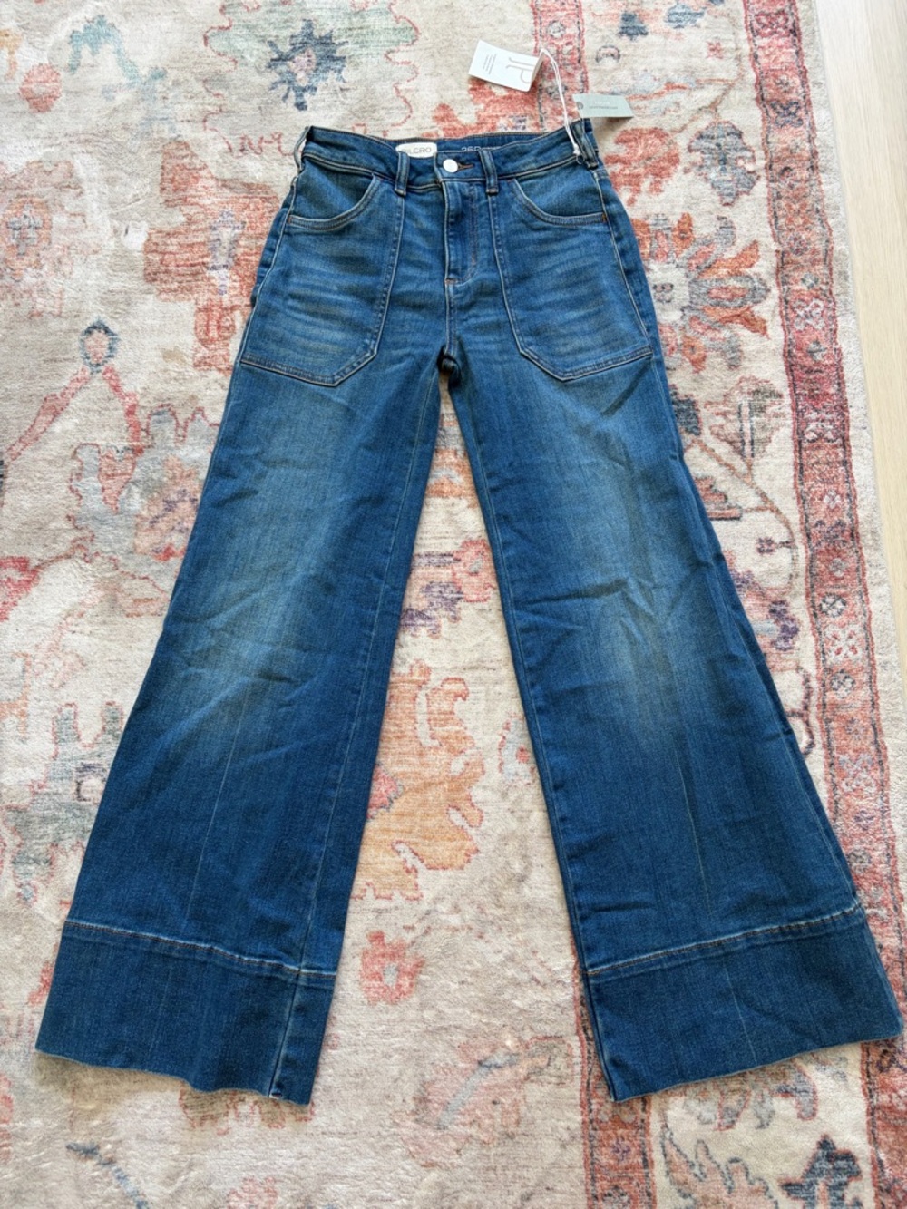 Pilcro Rylan Jeans - Picture 3 of 3